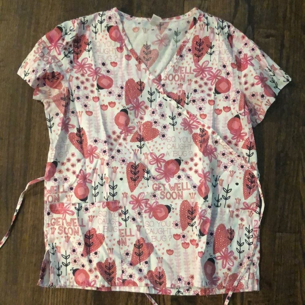 Heart scrub top